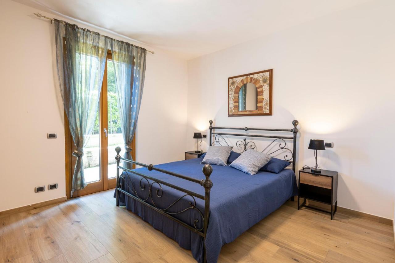 Apartment With Garden And Parking Bellagio Bagian luar foto