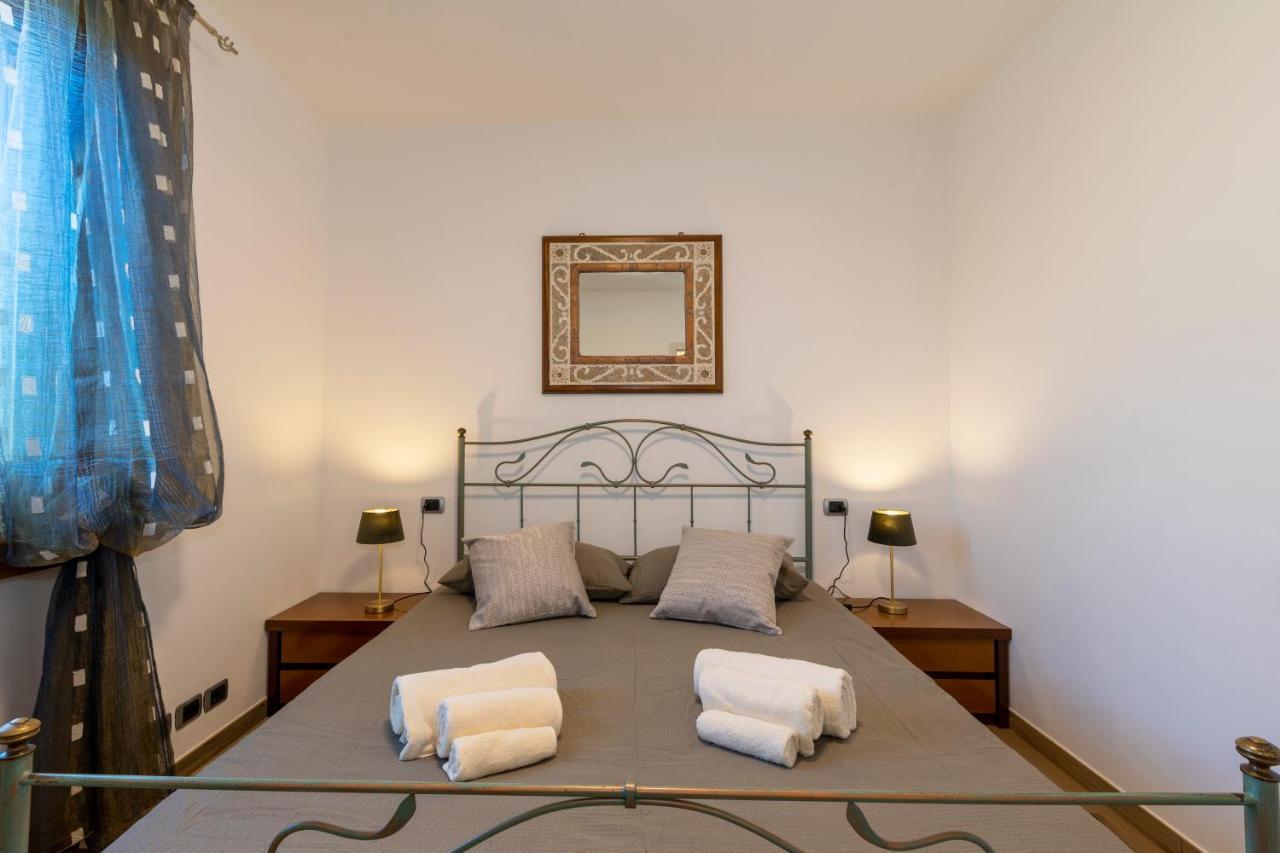 Apartment With Garden And Parking Bellagio Bagian luar foto