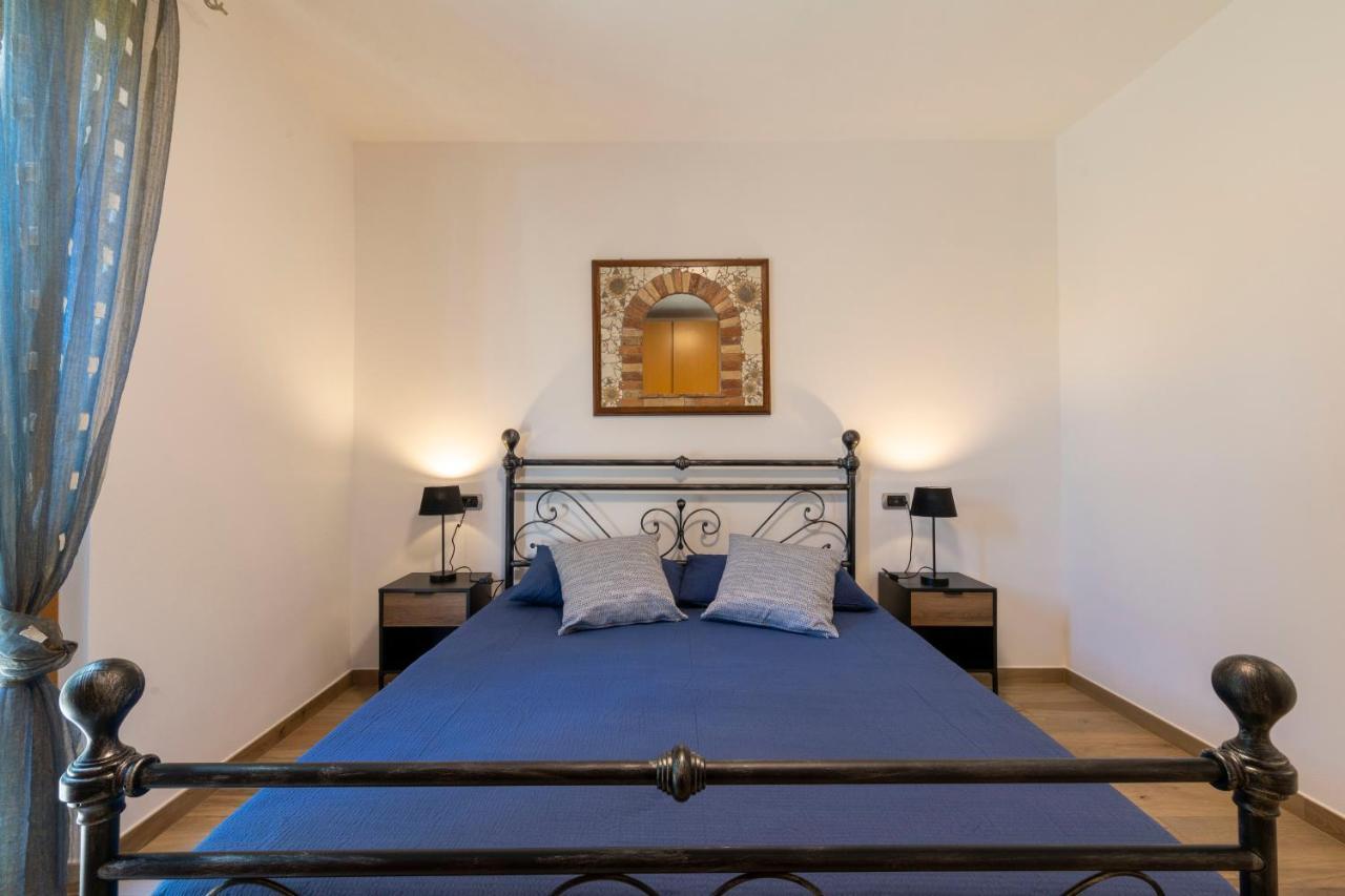 Apartment With Garden And Parking Bellagio Bagian luar foto